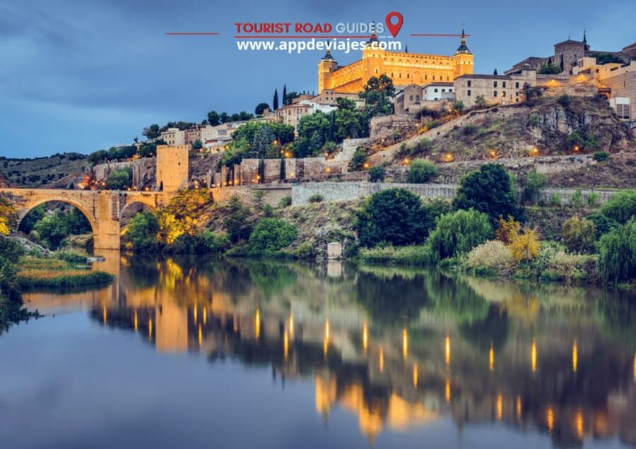 From Madrid: Tour Private Toledo & Segovia - Leaving Madrid for Toledo