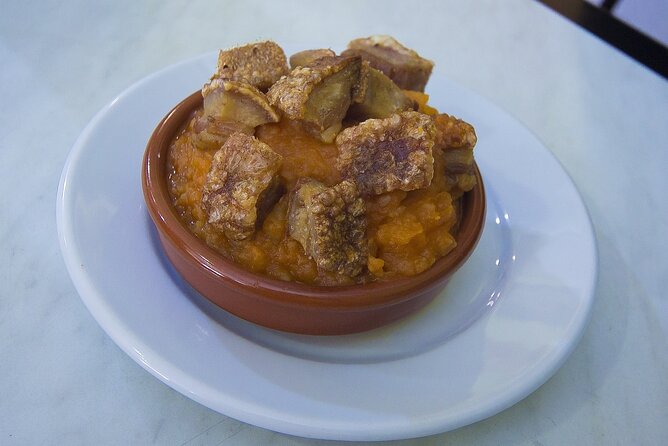 Gastronomic Tour: Discover the best “Wines and Tapas of Madrid” - La Latina, torrezno, and Plaza de Puerta de Moros