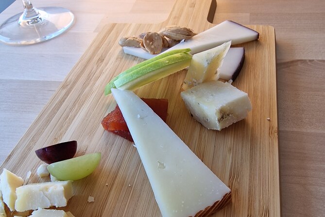 Gourmet Experience: Tasting of Spanish Cheese and Exclusive Wines - Key points to know before booking