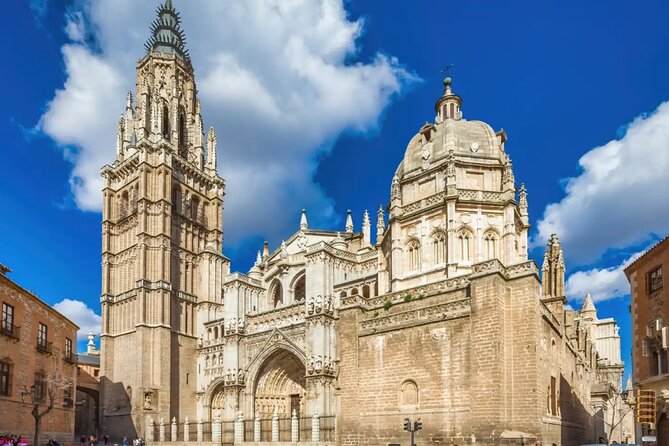 Guided English walking tour to the monuments of Toledo - A medieval mosque at Mezquita de Tornerías