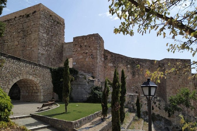 Guided tour: Cuenca + Cathedral - The Spanish Abstract Art Museum