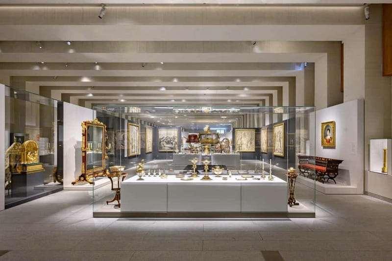 Guided Tour of The Royal Collections Gallery - The first floor: royal collecting beyond paintings