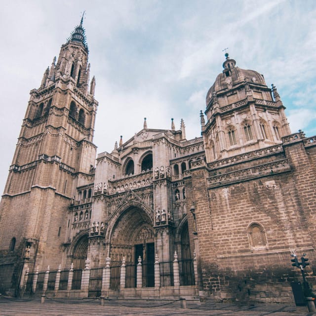 Guided tour of the Toledo Cathedral (Input no included) - Key points to know before you book