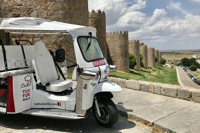 Guided Tuktuk Tour with Stops and Drop-off in Ávila - The eastern gates and Santa Teresa Square