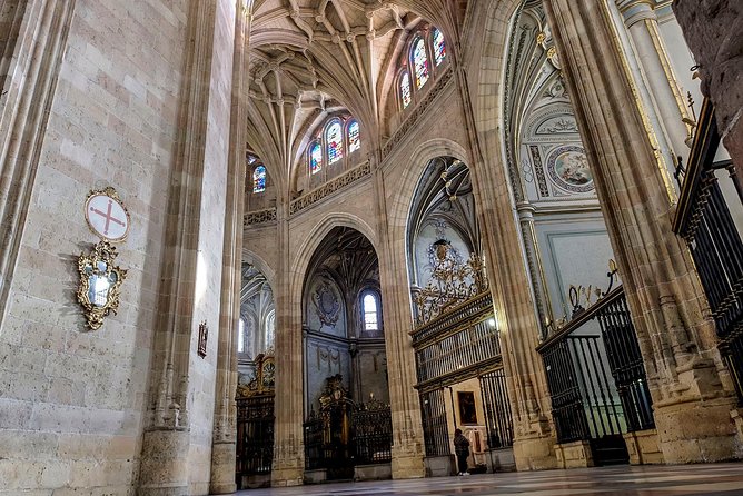 Guided visit "Meet the Lady of the Cathedrals" / Guided Visit to Cathedral - The guides make the difference