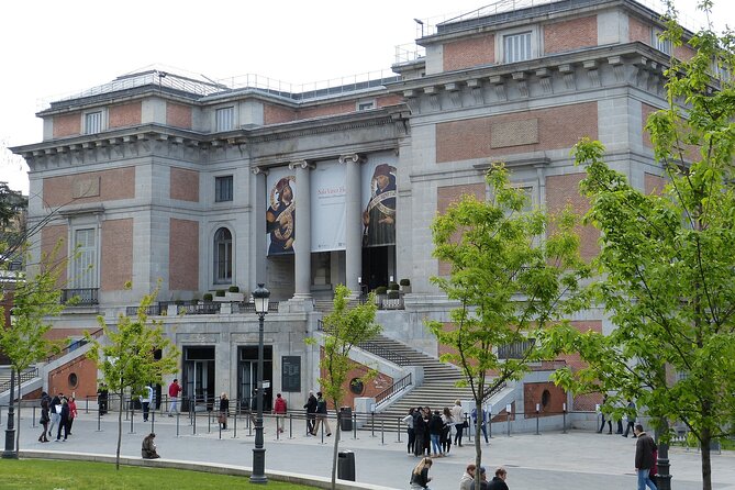 Guided Visit to the Prado Museum - Meeting at the Goya monument