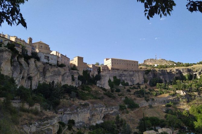 Guided Walking Tour of Cuenca - The old skyscrapers of Europe