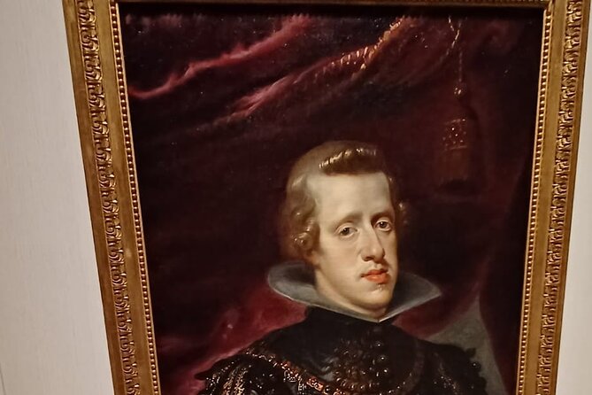 Guided Walking Tour of the Royal Collections Gallery - Preserved traces of Madrid before the royal collections