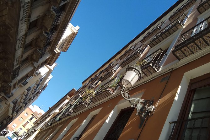 Half-Day Madrid History and Legends Private Walking Tour with Hotel Pick Up - What the guides add to the experience