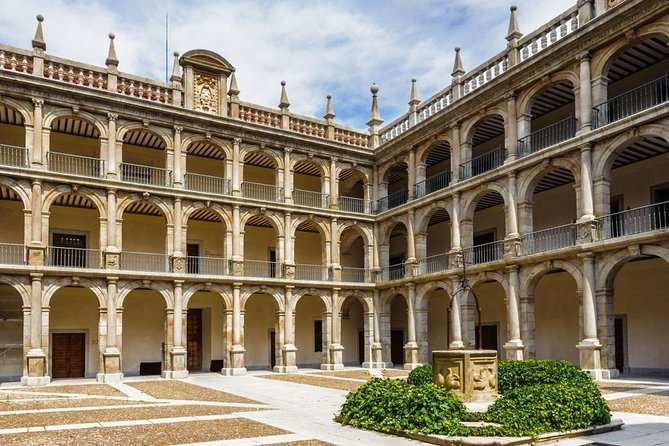 Half-Day Trip to Alcalá de Henares & Winery Visit from Madrid - Leaving Madrid from Plaza de España