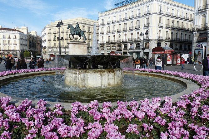 Highlights of Madrid - Small Group Walking Tour - Plaza Mayor and the old center