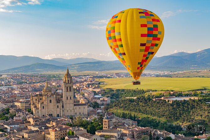 Hot-Air Balloon Ride over Segovia with Optional Transport from Madrid - Key points to know before booking