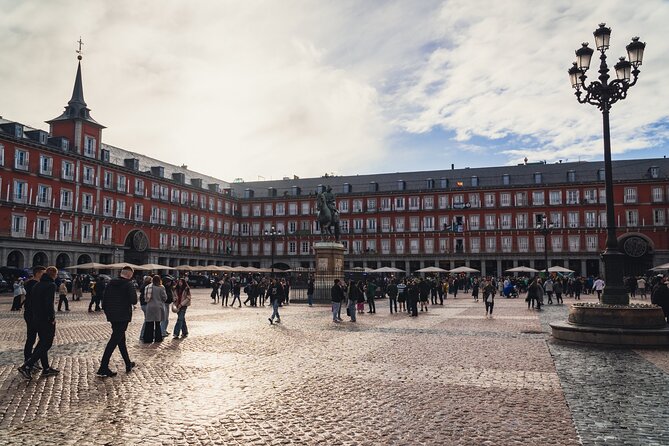 Imperial Madrid Private Journey through the Austrias - Why this walk works for first-time Madrid visitors