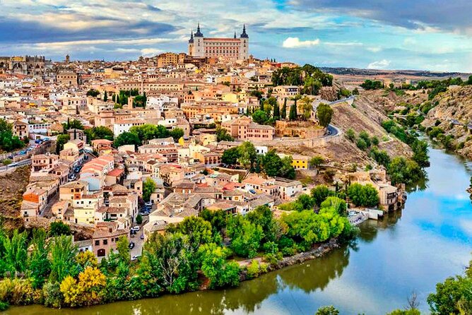 Influential Toledo & Bookish Consuegra, Full Day Tour from Madrid - Toledo Cathedral deserves the longest indoor visit