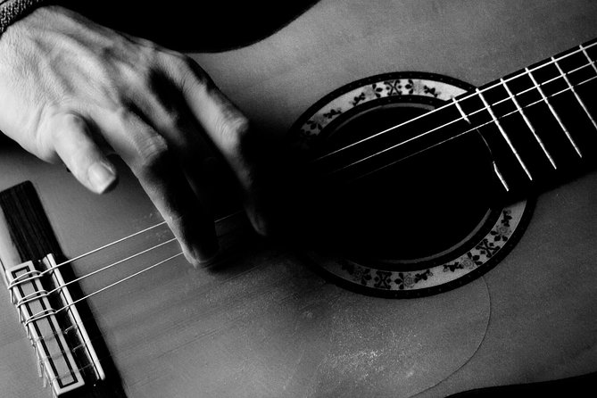 Intimate Flamenco Performance - Wine and the informal social side