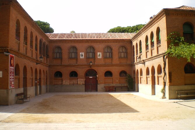 Las Ventas Madrid Bullring & Bullfighting Museum with Audioguide - Getting there and choosing your visit length
