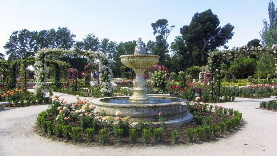 Madrid: 1.5-Hour Retiro Park Guided Walking Tour - Why Retiro Park merits a guided walk