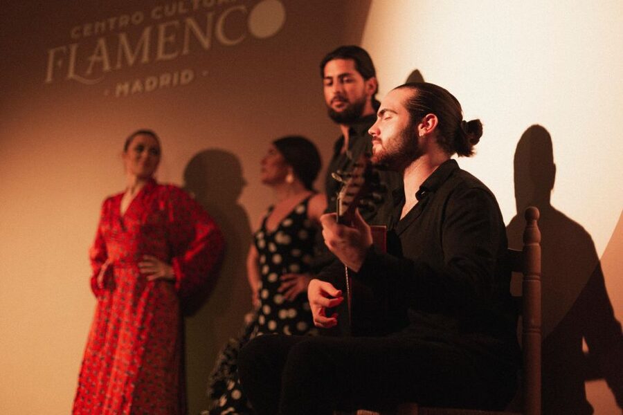 Madrid: 1-Hour Traditional Flamenco Show at Centro Cultural - Key points to know before you book