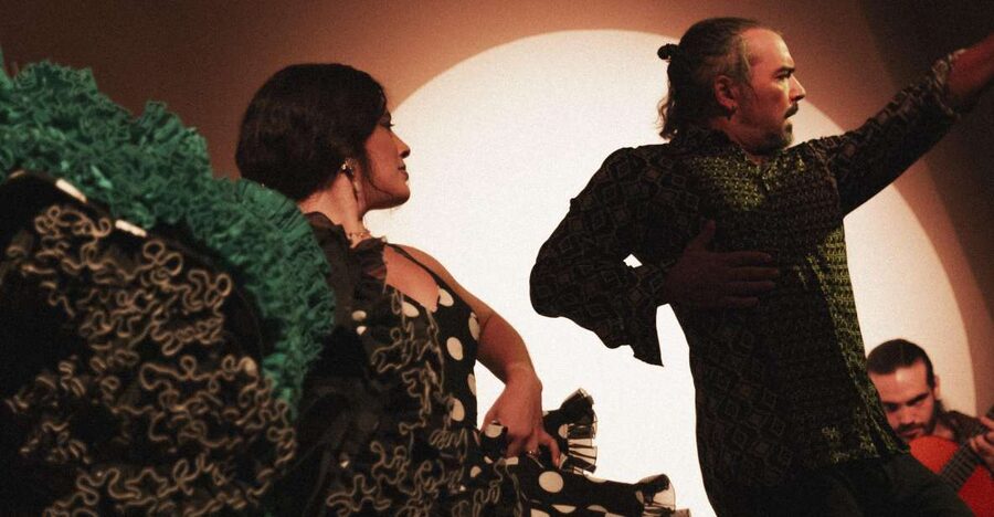 Madrid: 1-Hour Traditional Flamenco Show at Centro Cultural - The gallery and shop before or after the show