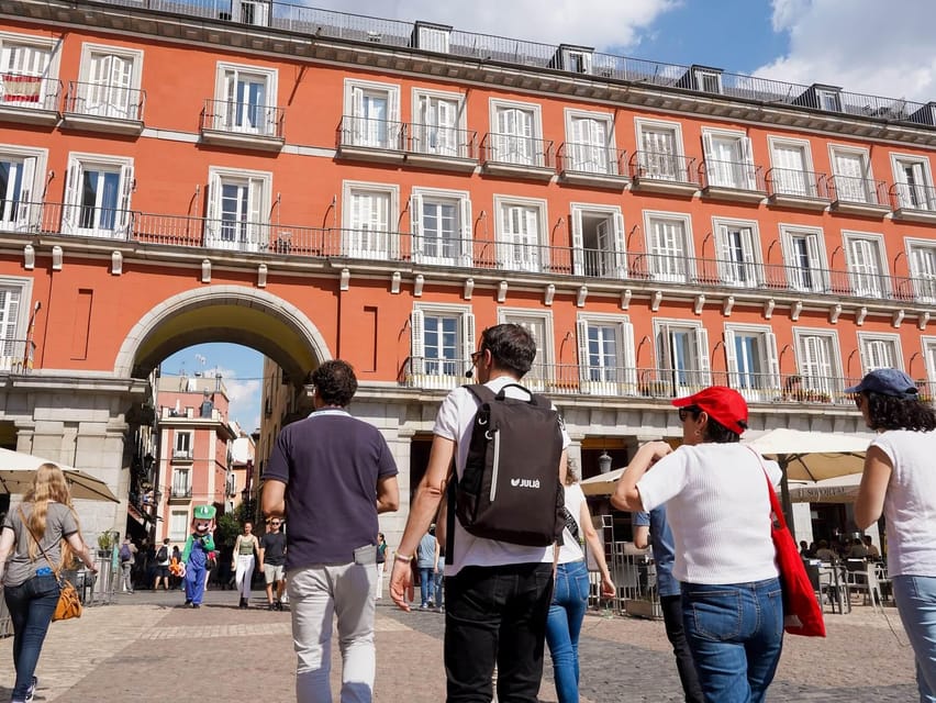 Madrid: 4-Hour Bus Tour with Royal Palace Admission - The Royal Armoury and Armory Square view