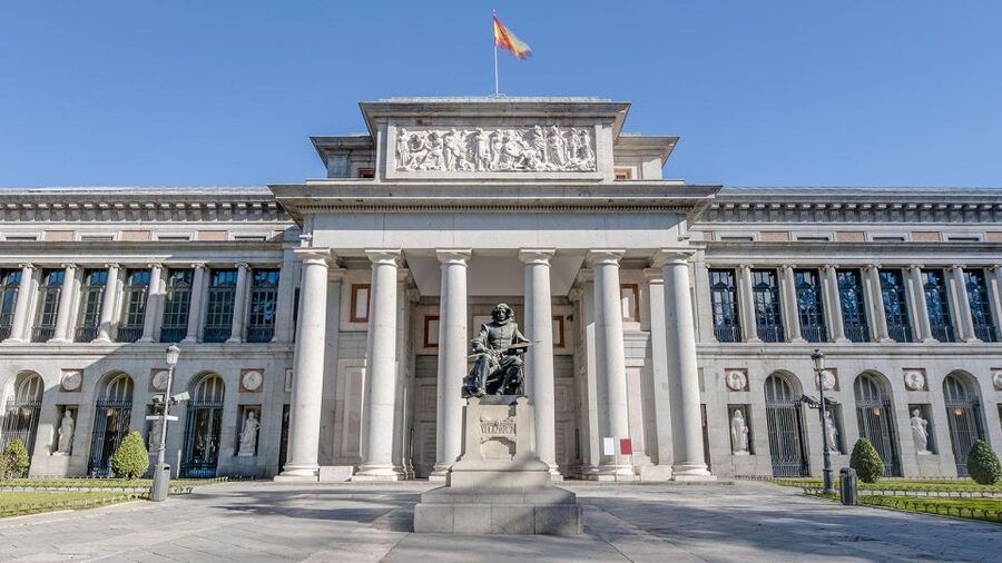Madrid Audioguide - TravelMate app for your smartphone - Key points to know before you book