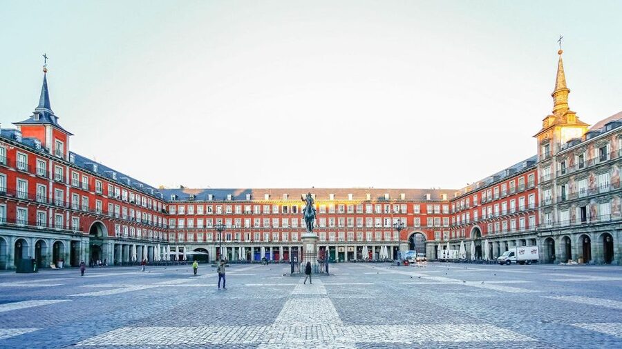 Madrid Audioguide - TravelMate app for your smartphone - Puerta del Sol, Cibeles, and Madrid’s grand avenues