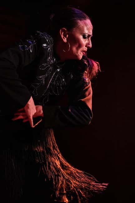 Madrid: Authentic Flamenco at Flamenco de Leones with drink - What Flamenco de Leones adds to a Madrid evening