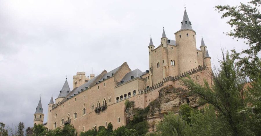 Madrid: Avila and Segovia Day Trip with Tickets to Monuments - Basilica of San Vicente and Avila’s Romanesque heart
