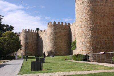 Avila and Segovia Day Trip with Tickets to Monuments