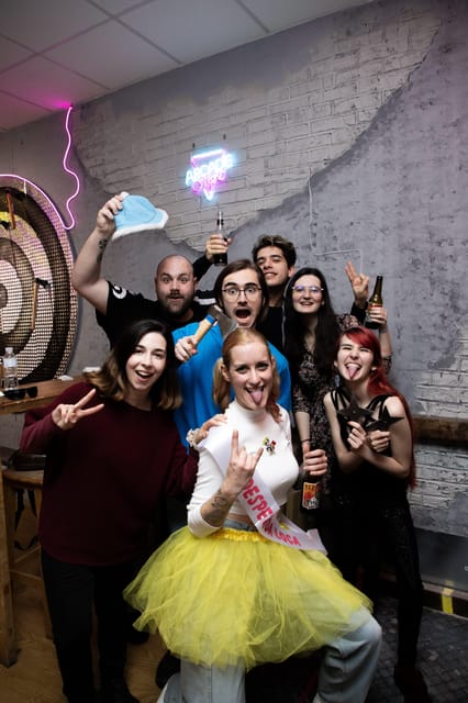 Madrid: Axe Throwing Challenge - Your first 15 minutes: safety and technique