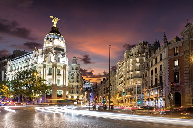 Madrid Big Bus Night Tour - Royal Palace, Almudena Cathedral, and San Francisco el Grande