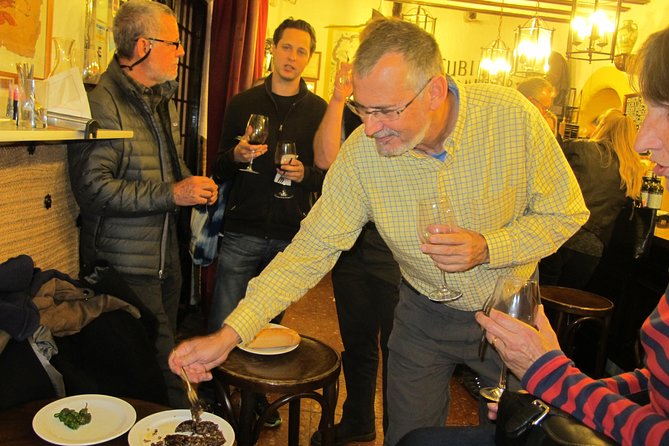 Madrid by Night Small Group Tour: Stories, Sights and Tapas Bites - Who will enjoy it most