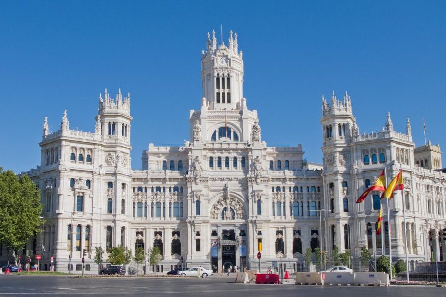 Madrid: Cibeles Rooftop & Retiro Park Guided Walking Tour - Who Will Enjoy This Madrid Walk?
