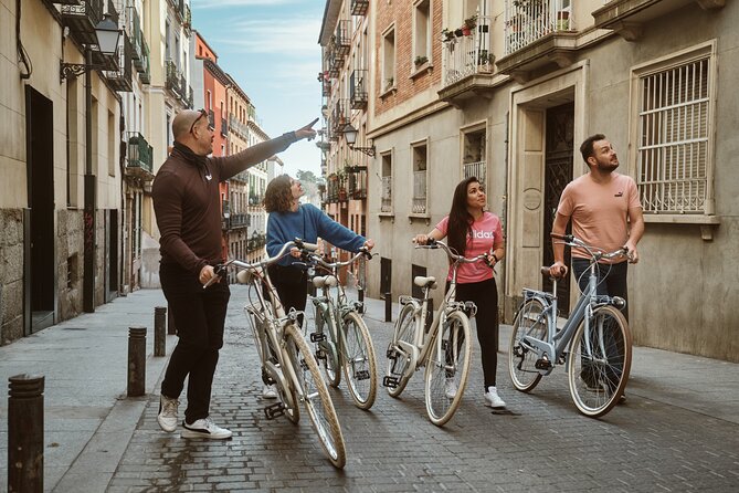 Madrid: City Highlights Guided Vintage Bike Tour - San Miguel Market, Botín, and Plaza Mayor