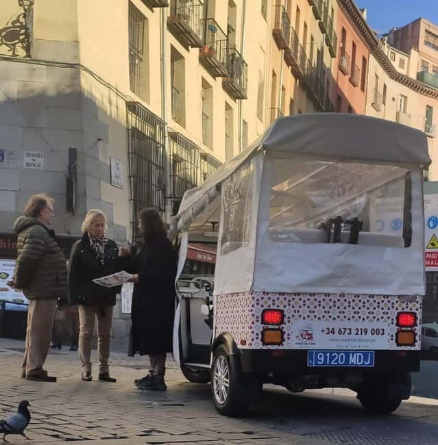 Madrid: City Tours - 6 seats private ecological tuk tuk - The royal quarter: Palace, Almudena, and Plaza de la Villa