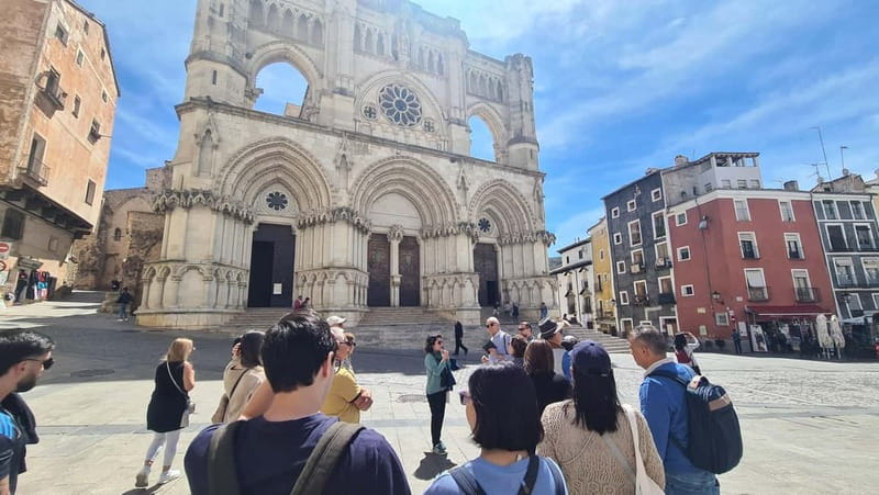 Madrid: Cuenca Day Tour with or without Enchanted City - Key points at a glance