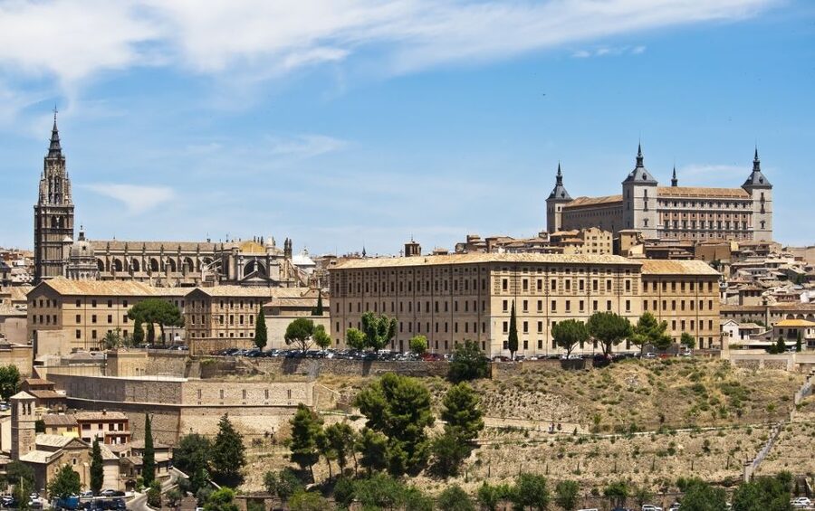 Madrid: Day Trip to Toledo with Walking Tour & Small Group - Why Toledo works so well as a Madrid day trip
