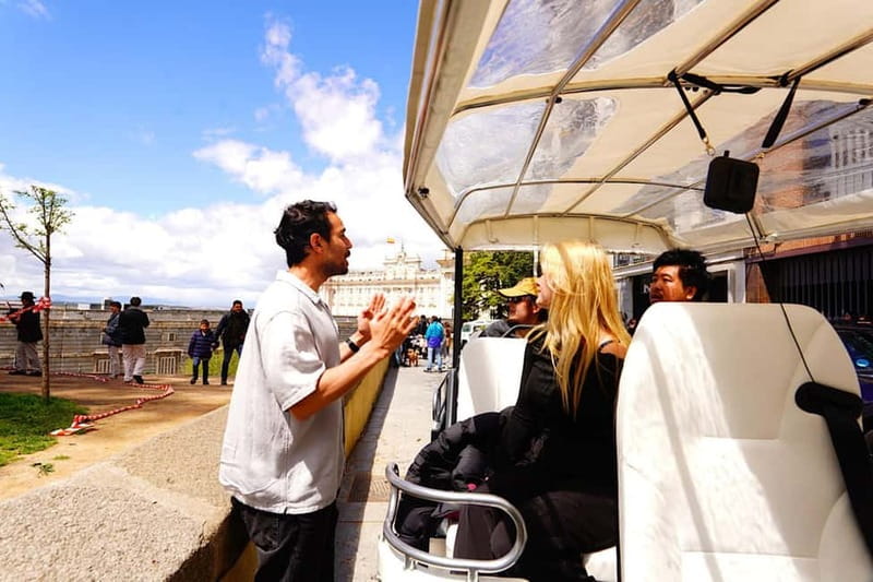 Madrid: Discover the City by Private Electric Tuk Tuk - Cibeles, Gran Vía, and the grand avenues