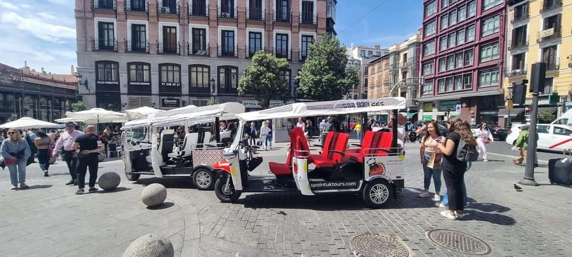 Madrid: Discover the Magic of This City by Tuk Tuk - Plaza de España and Miguel de Cervantes