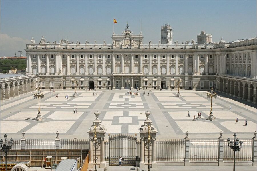 Madrid: El Prado Museum and the Royal Palace Guided Tour - At a Glance