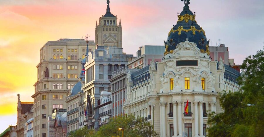 Madrid: El Retiro Park & City Sightseeing Audio Tour - Key points to know before you book