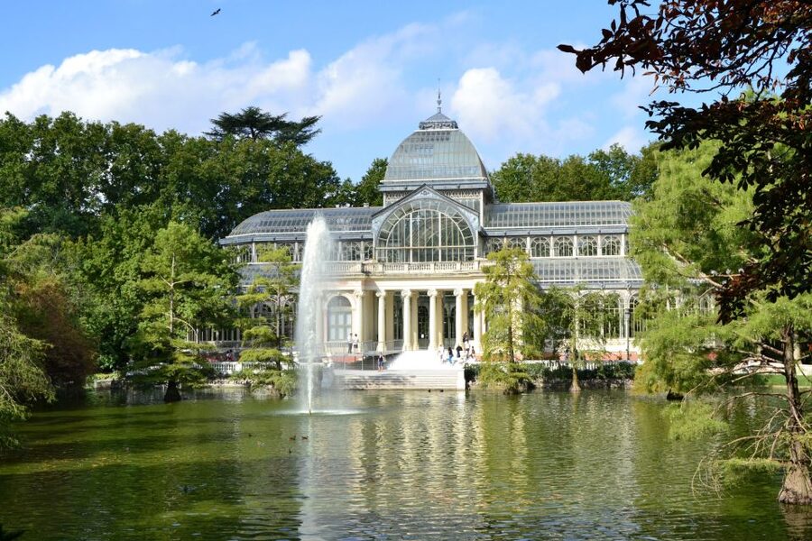 Madrid: El Retiro Park Self-Guided Audio Tour - Who will enjoy this self-guided walk?