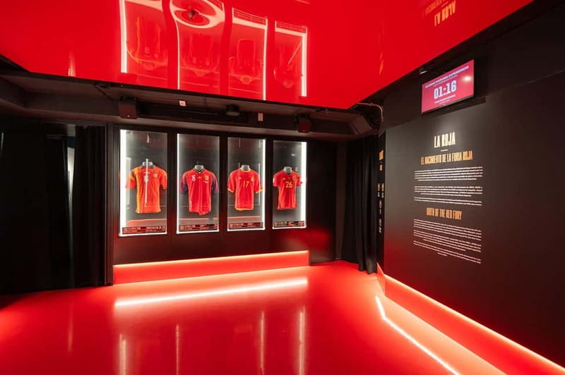 Madrid: Entry Ticket to Legends The Home of Football Museum - LaLiga 29 provides the best final pause