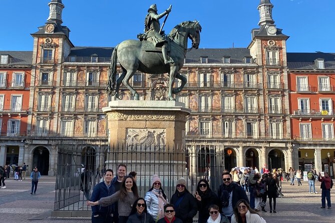 Madrid Essential: Historic Center, Plaza Mayor & Royal Palace - Puerta del Sol and Spain’s Km 0