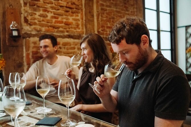 Madrid Evening Tapas and Wine Guided Tour - Food restrictions and drink choices
