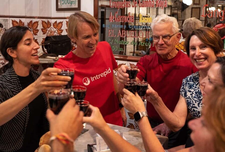 Madrid: Evening Tapas Tour with 5 Delicious Stops & Drinks - Why this Madrid tapas route works