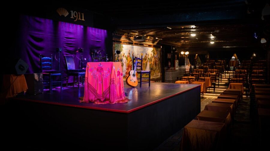 Madrid: Flamenco Show&Drink at Tablao 1911 (World's Oldest) - Booking, cancellation, and practical value