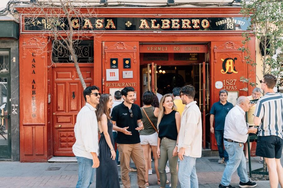 Madrid: Flamenco Show with Tapas and Wine Tour - What $129 buys you