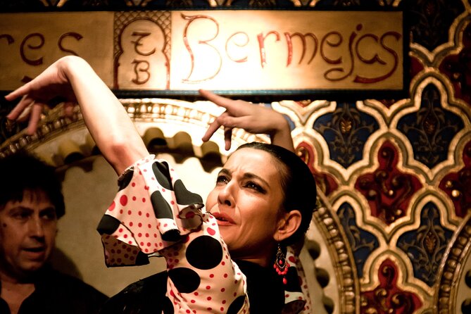 Madrid: Flamenco Show with Tapas or Drink in Tablao Las Tablas - Is the one-hour format enough?