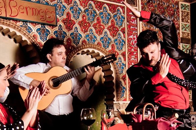 Madrid: Flamenco Show with Tapas or Drink in Tablao Las Tablas - The music, movement, and pace